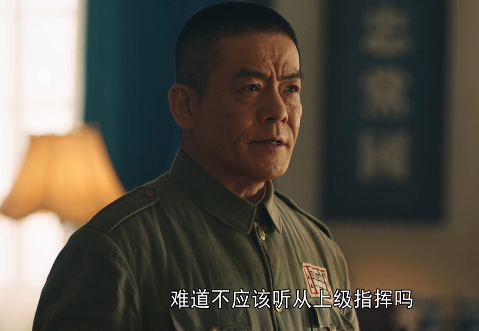 《大决战》傅作义鞭长莫及,陈长捷坚守诺言,老蒋求救认清现实