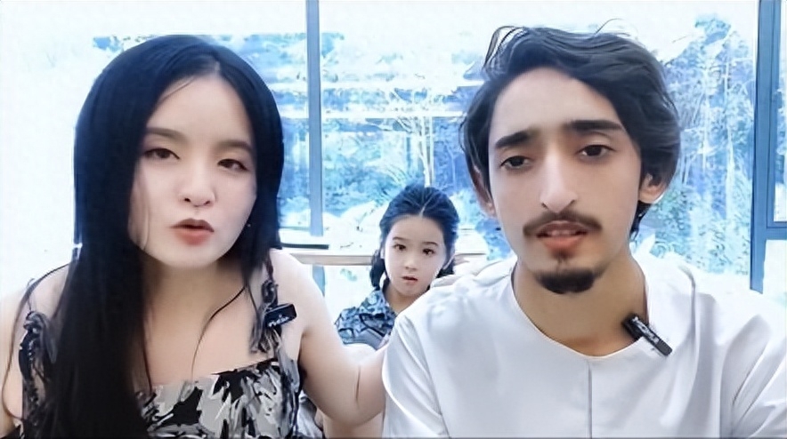 回顾迪拜富二代倒追大自己16岁湖南二婚女甘愿放弃万亿来中国