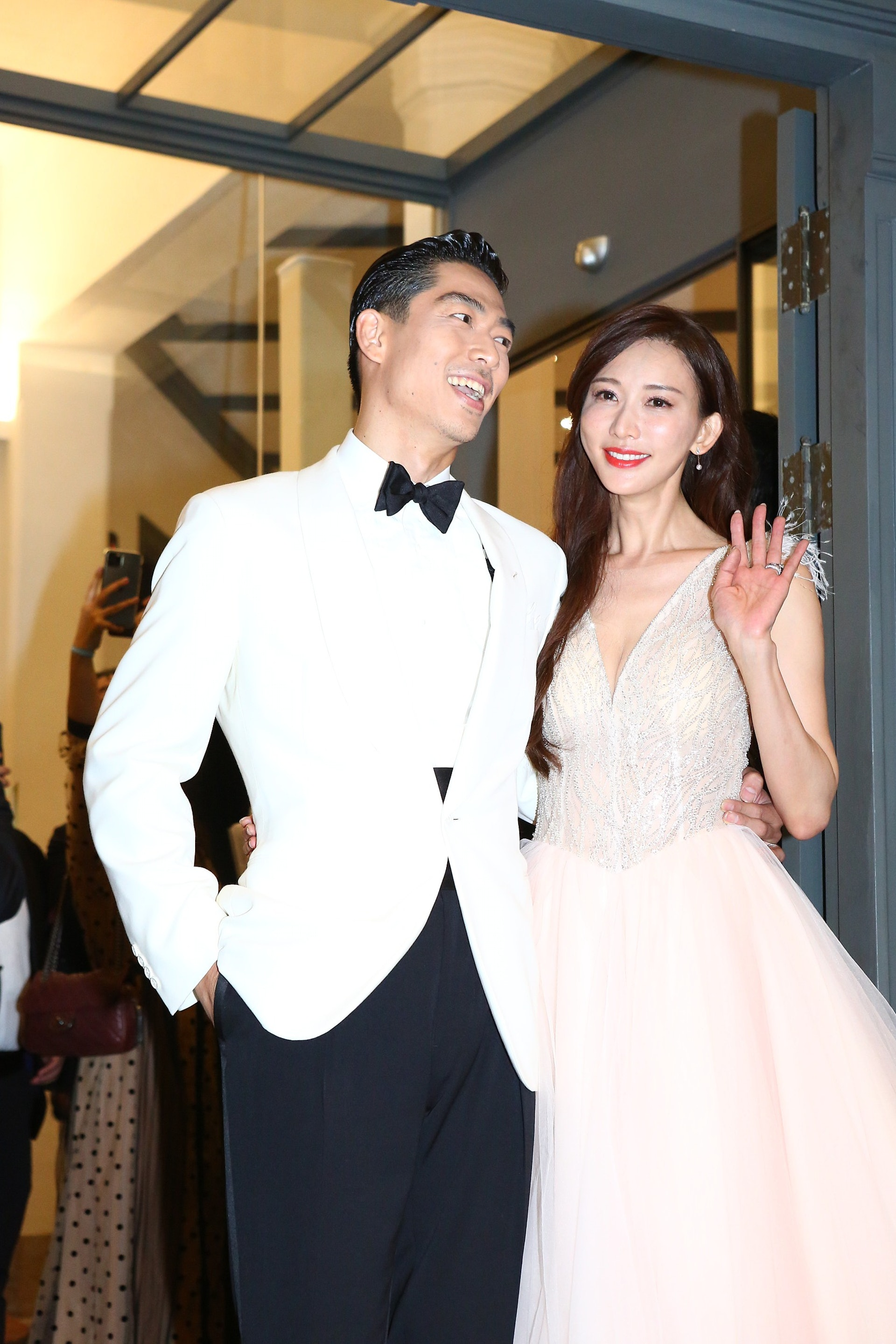 林志玲性感旧照,完美身材比例获网民赞:果真是台湾第一名模