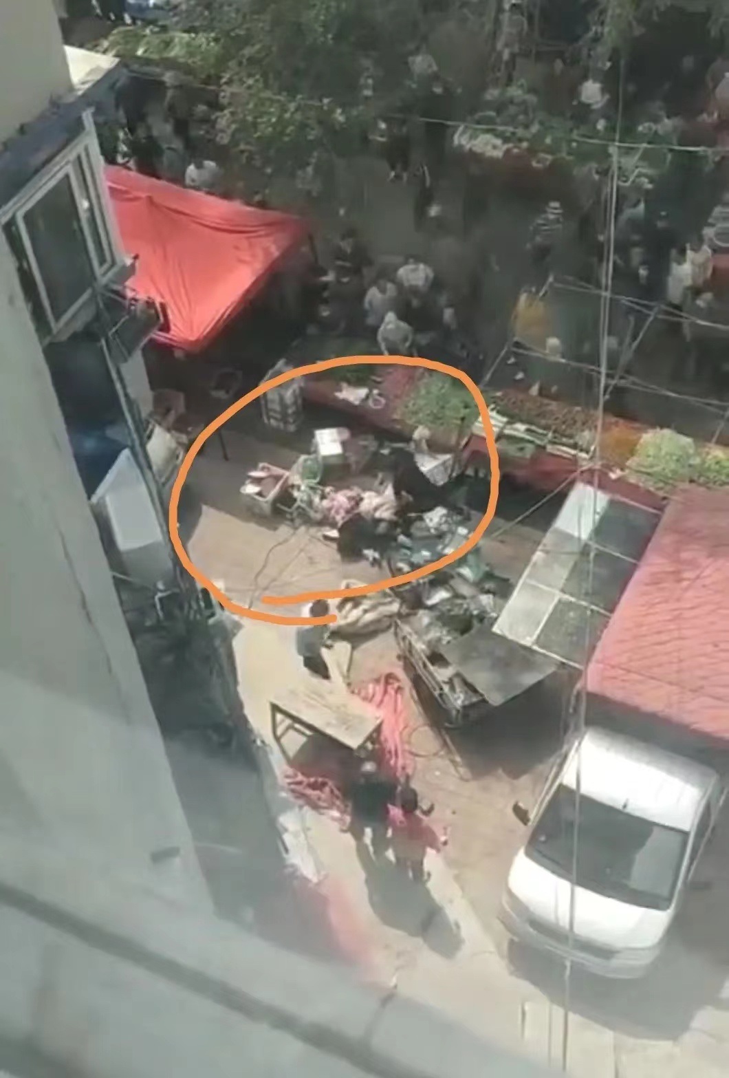 沈阳菜市场3死1伤重大恶性事件,死者都是女性,女儿高考第一天