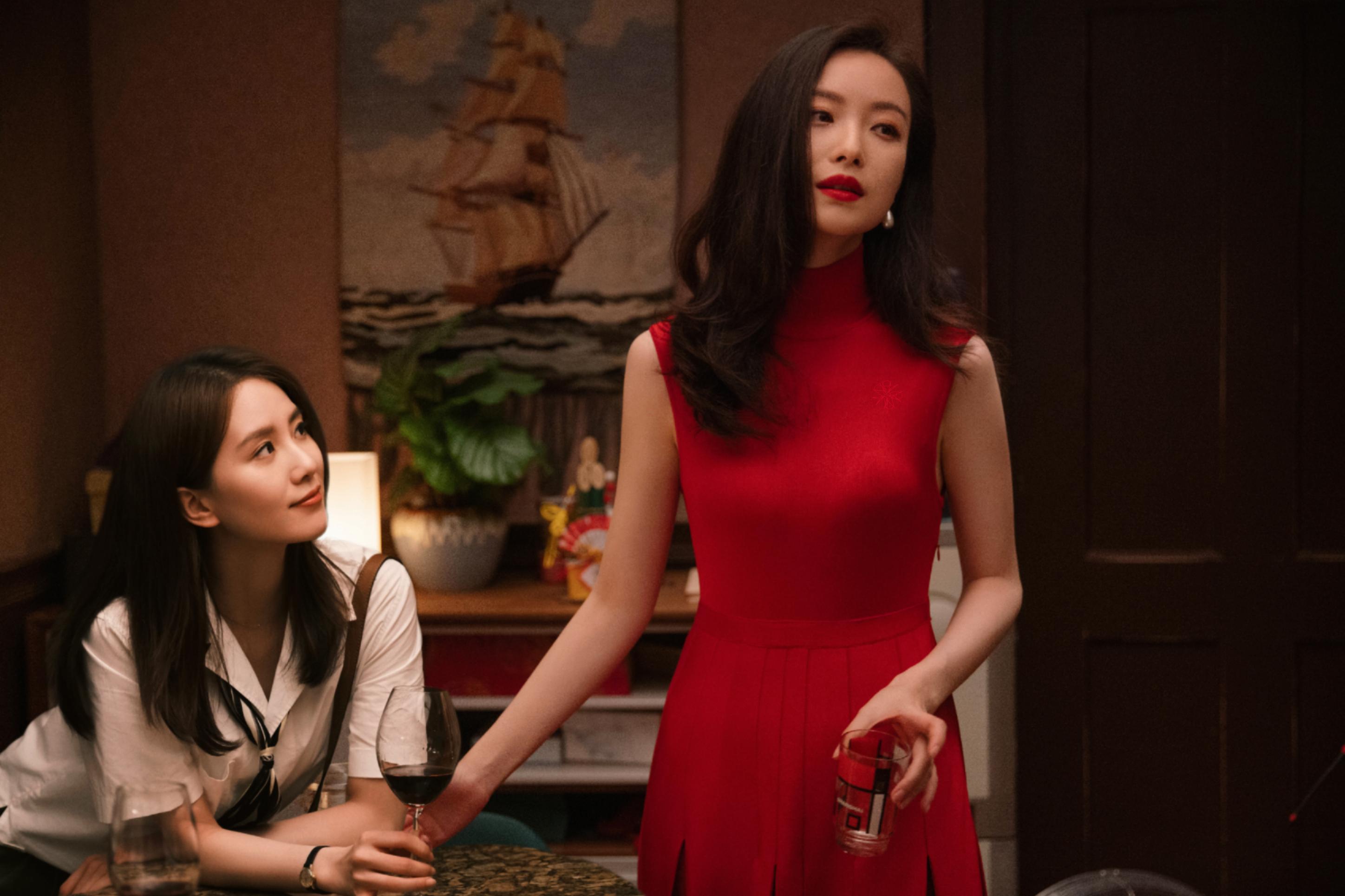 "看到留言的倪妮也在第一时间回复了baby,称"补上,安排!