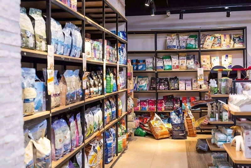 夏天来临,批发宠物用品批发商提醒大家,要注意宠物用品的清凉程度