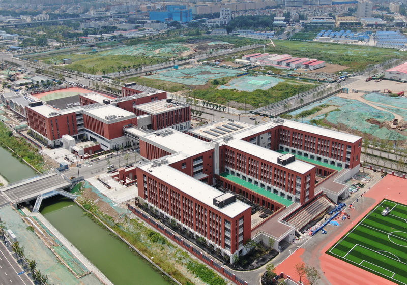 南部新城夹岗教育配套项目主体完工