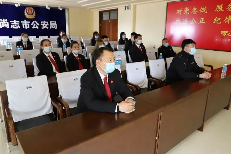 【教育整顿党史学习】 尚志市人民法院 组织干警观看《平安中国之守护