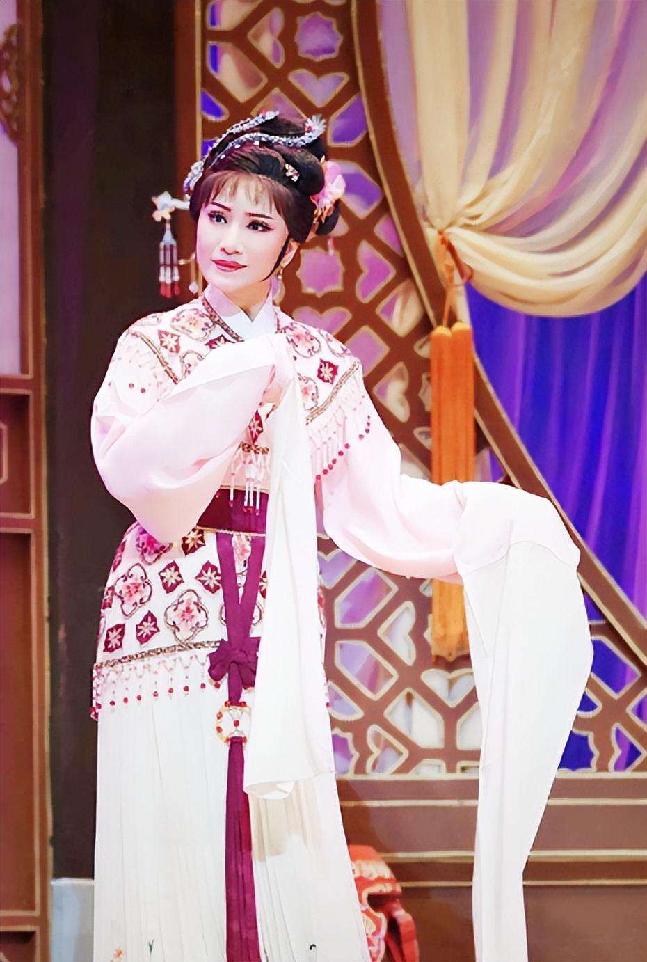 越剧名家王志萍:最红时去日本追随丈夫,她与郑国凤分开泪流满面