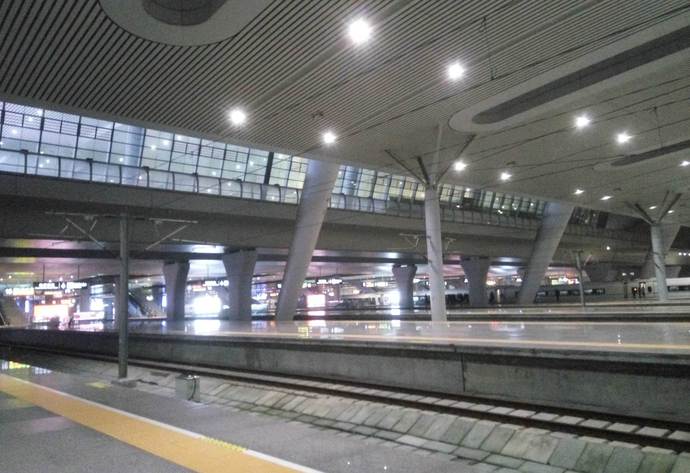 义乌站高铁站图片