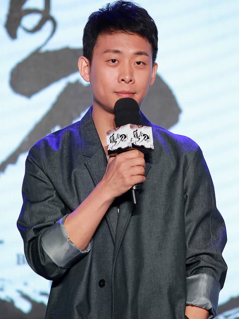 张译跟今年爆火剧片方处得确实不咋愉快,也是涉及到了利益之争,明明是