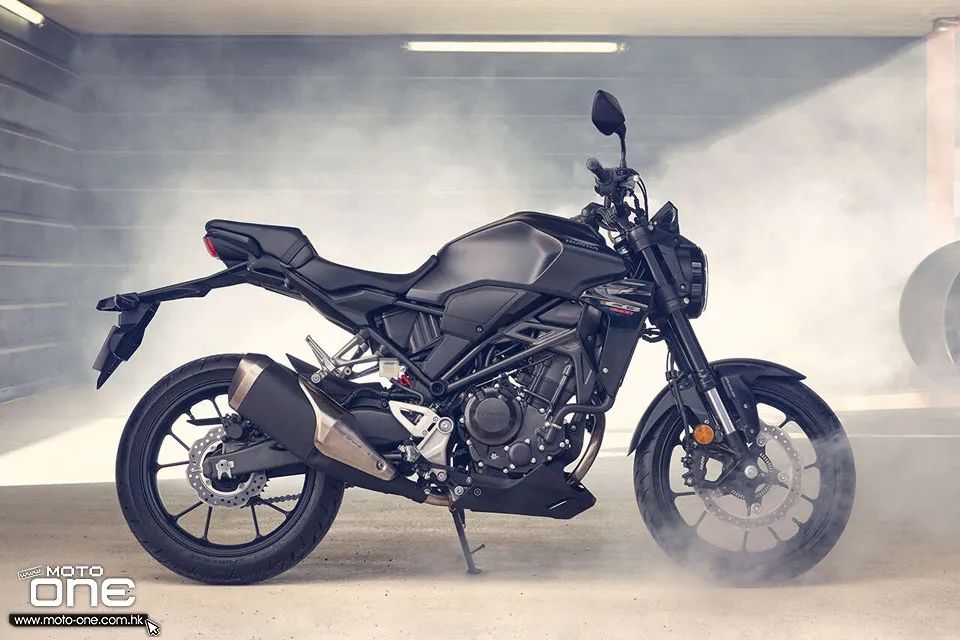 2022款街车 honda cb300r