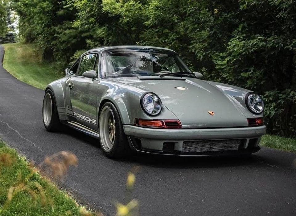 有一种又快又帅的风冷保时捷911,叫singer