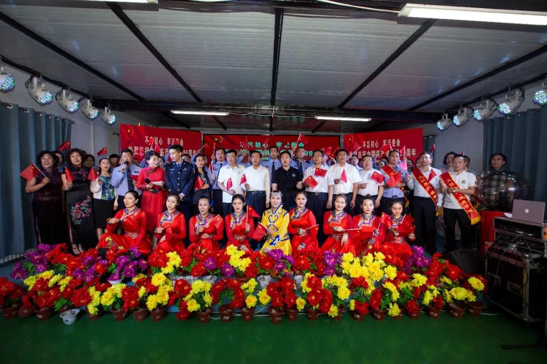 傅彬副市长参加"文明养犬,爱我青城"公益活动 暨犬类信息化智慧平台