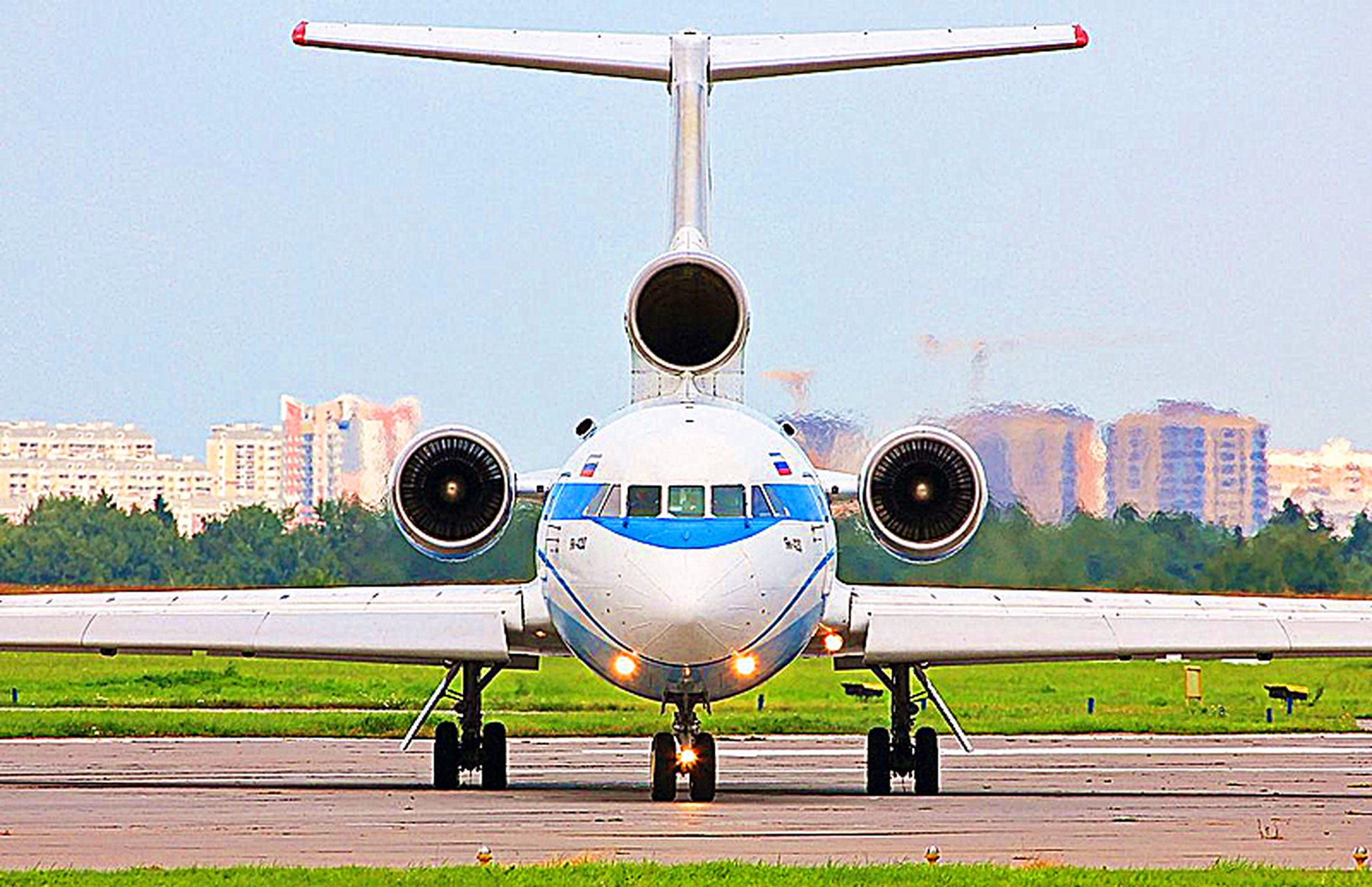 3架c295海上巡逻运输机,安哥拉于2022年4月21日签署采购三架c295飞机