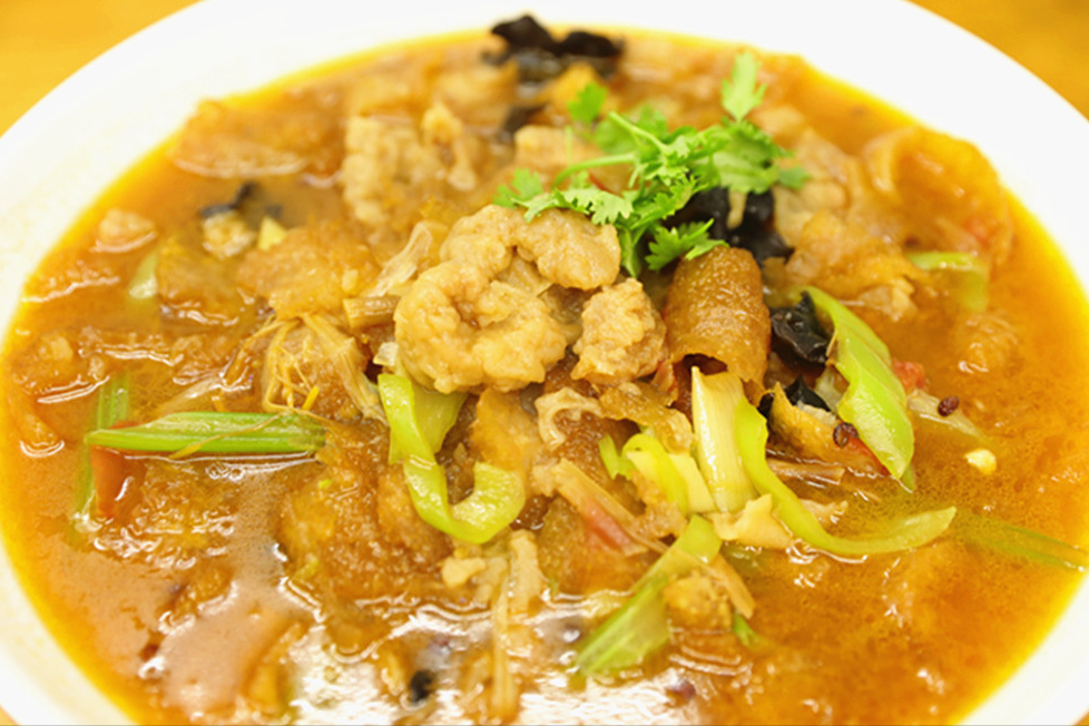 二,小酥肉烩肉皮