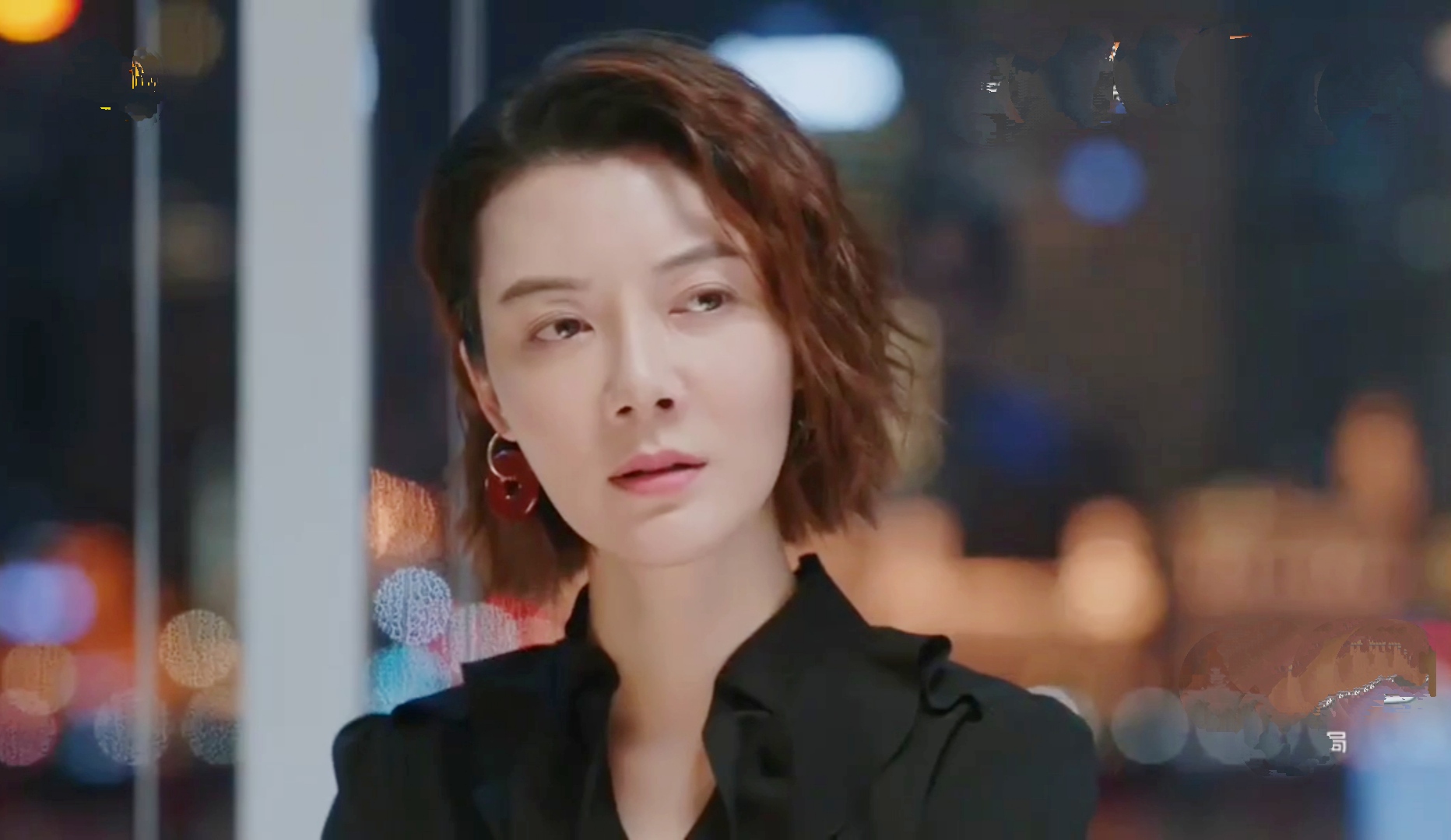 亲爱的，自己的介绍和亲爱的自己用英语怎么说剧情简介