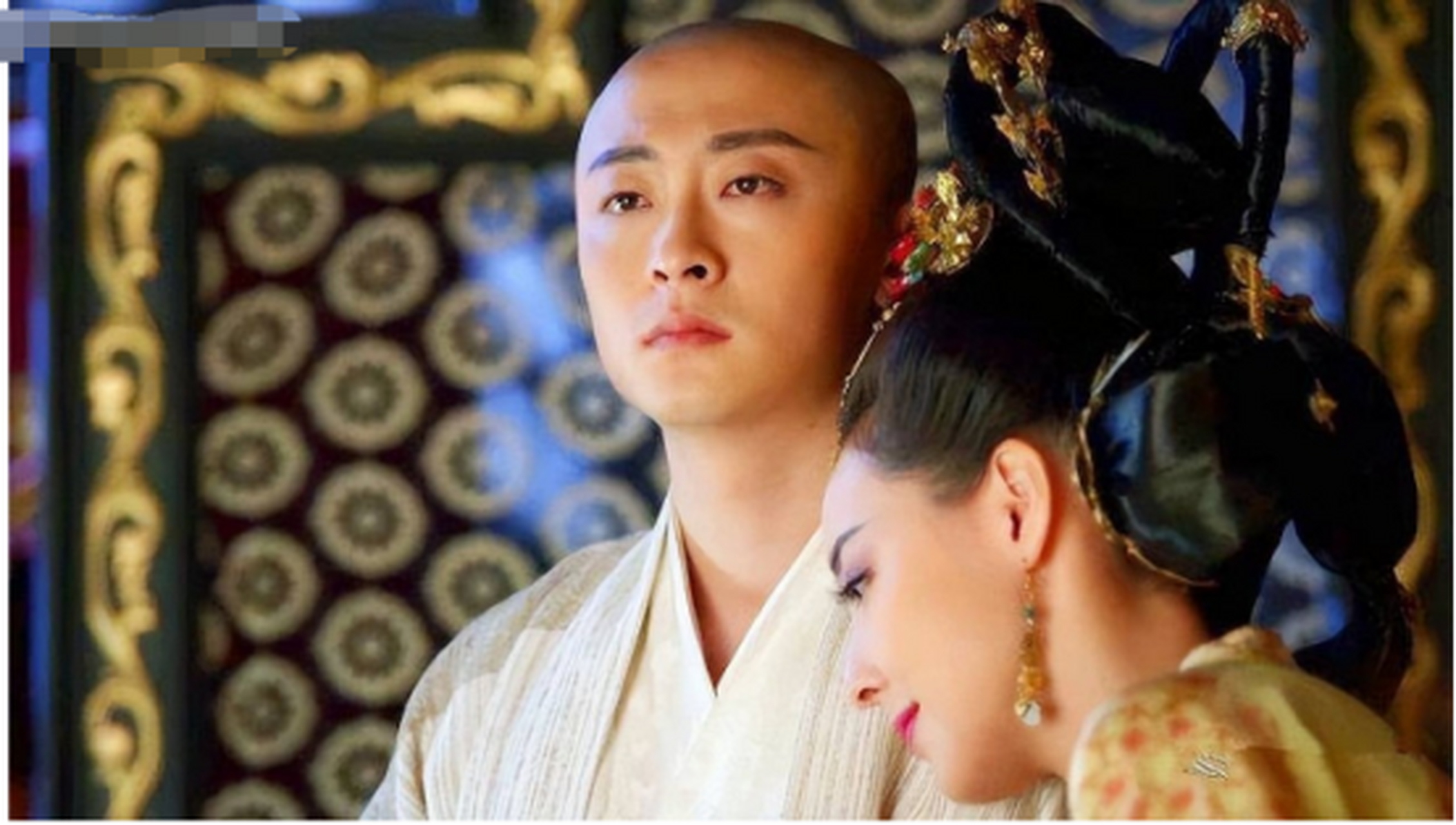 "   薛怀义吓得立马跪下,拼命摇头:"怎么会呢,陛下……","来人!