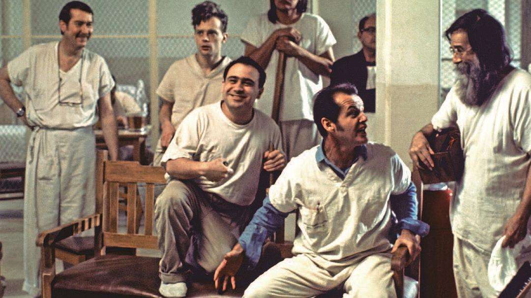 《飞越疯人院》:自由与疯狂的奇幻之旅