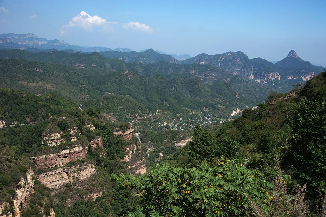 环抱京津有啥用?位置得天独厚的河北,为啥发展不起来?