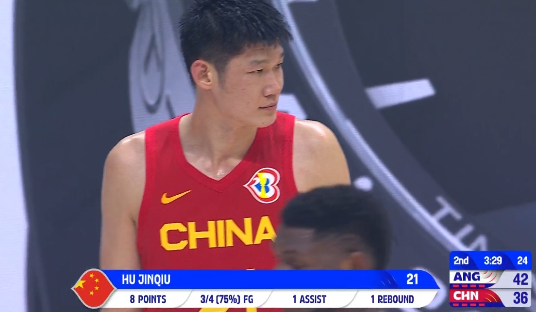 83-76!中国男篮绝地逢生,2大替补奇兵合砍36分,王哲林遭到弃用