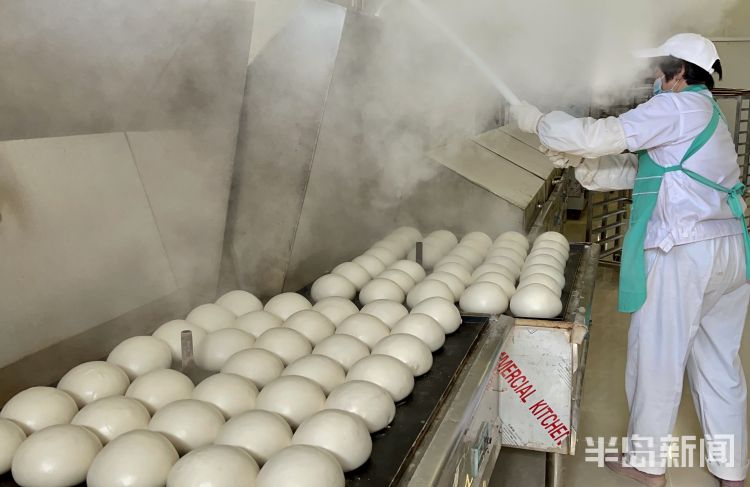 花样大馒头蒸出浓浓年味