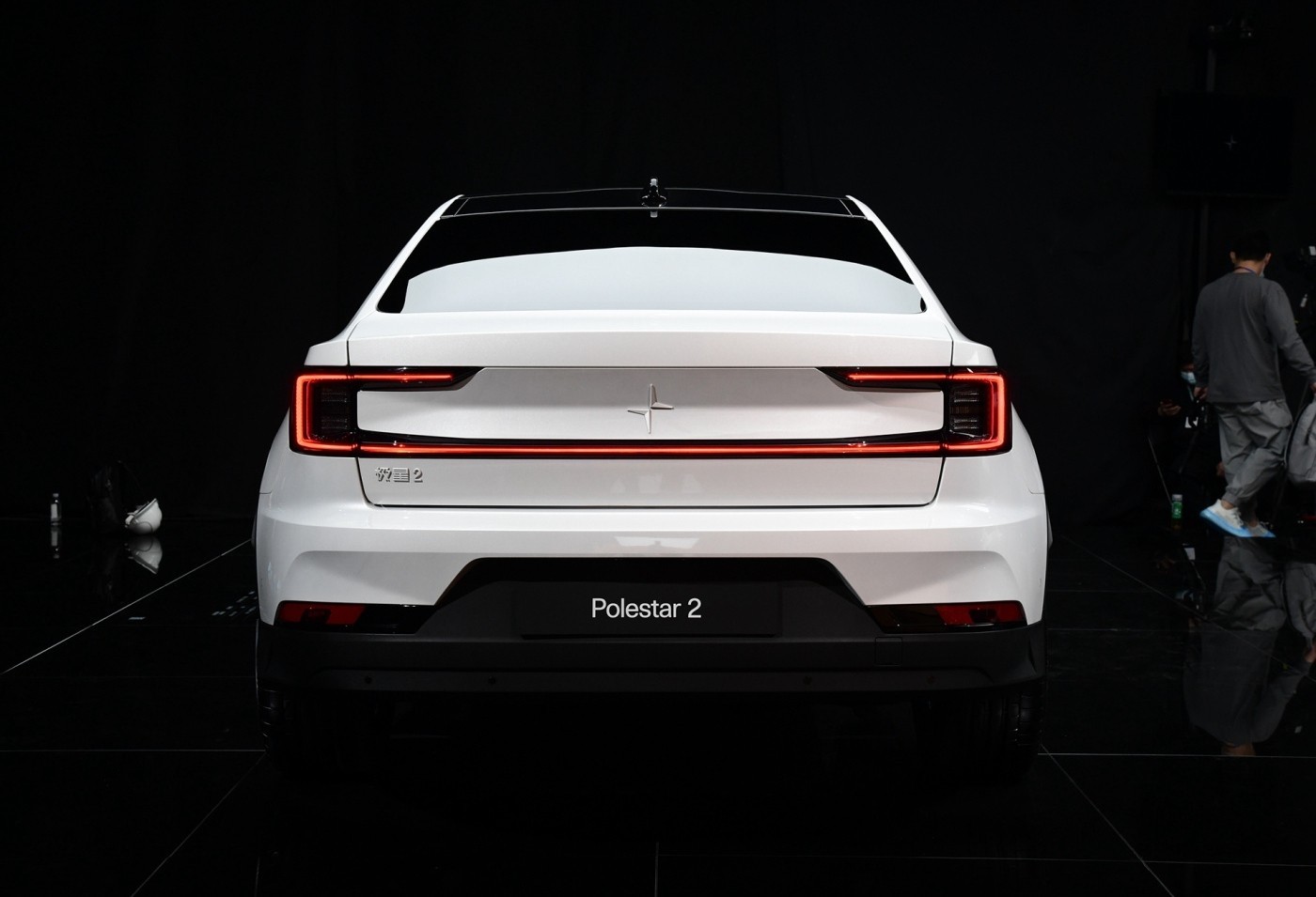 北欧调性的驾驶者之车 极星polestar 2解析