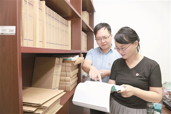 热点|中纪委机关报点名曲婉婷的母亲：必须严惩