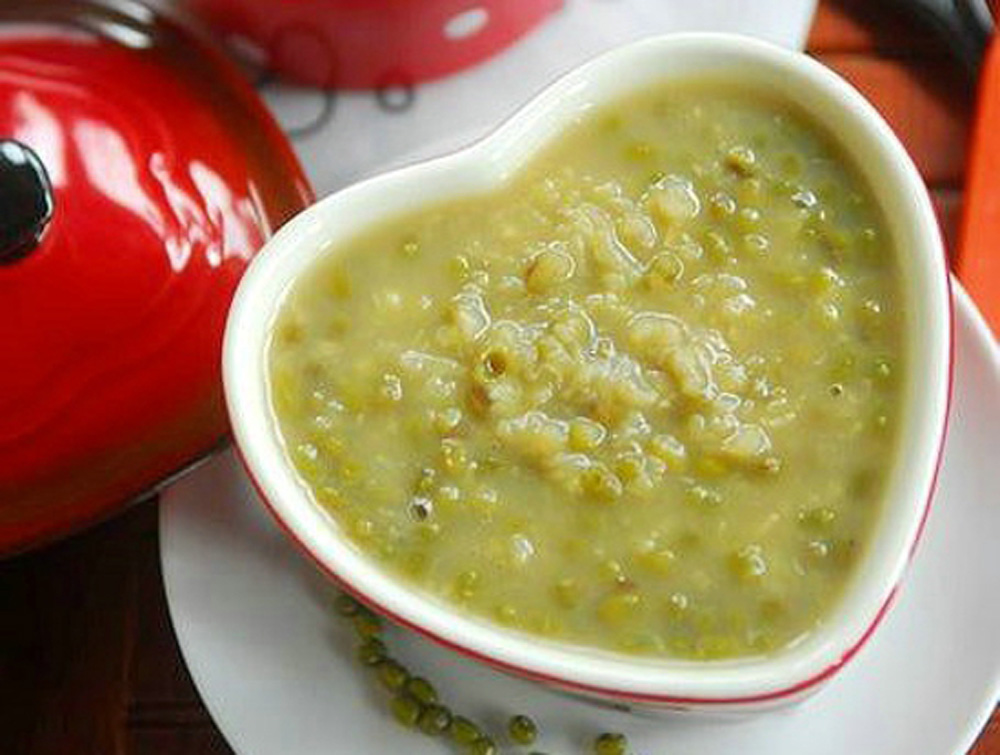 每天喝一碗绿豆汤,对肝脏会产生影响吗?肝不好的人多了解一下