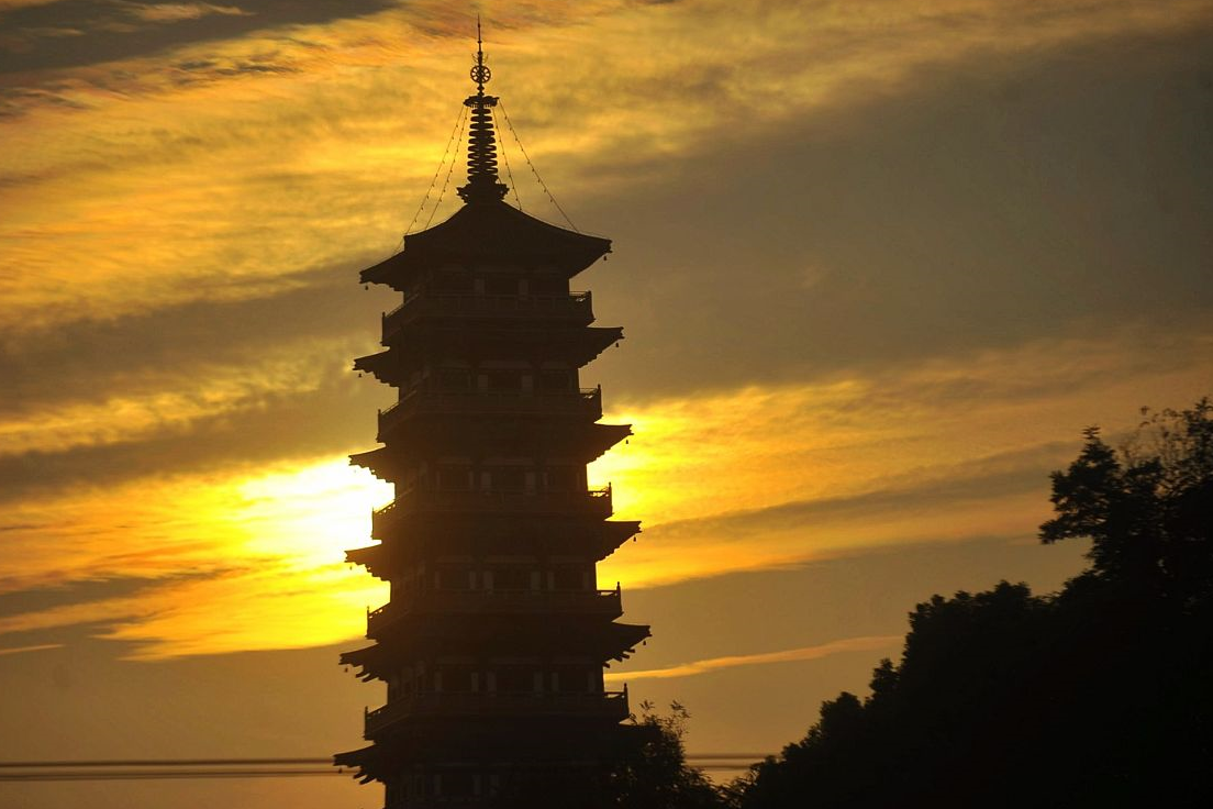 甘肃一古塔,古名安庆寺永寿塔,始建于西夏时期,承载了千年历史