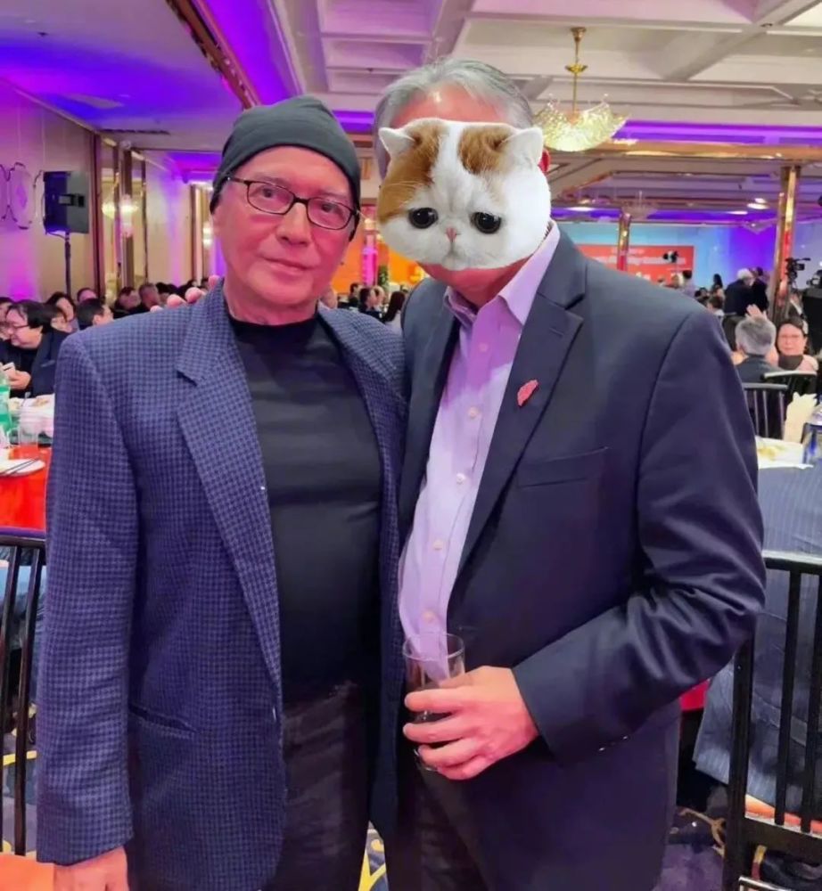 回顾亚洲美男尊龙:无父无母,无儿无女,71岁孑然一身,一生孤独