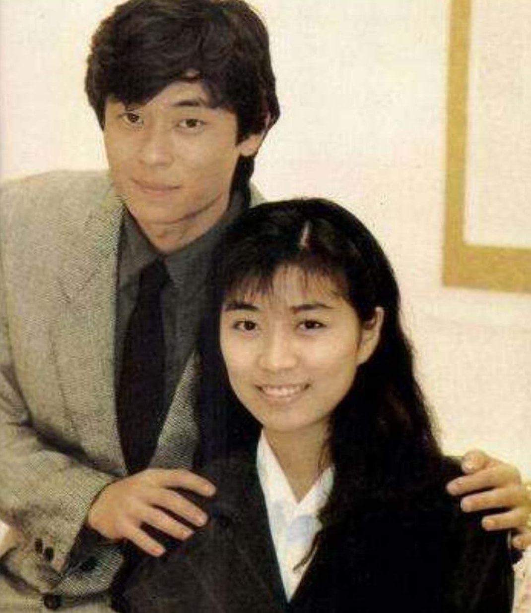 毕业后王杰独自一个人赶回台湾.