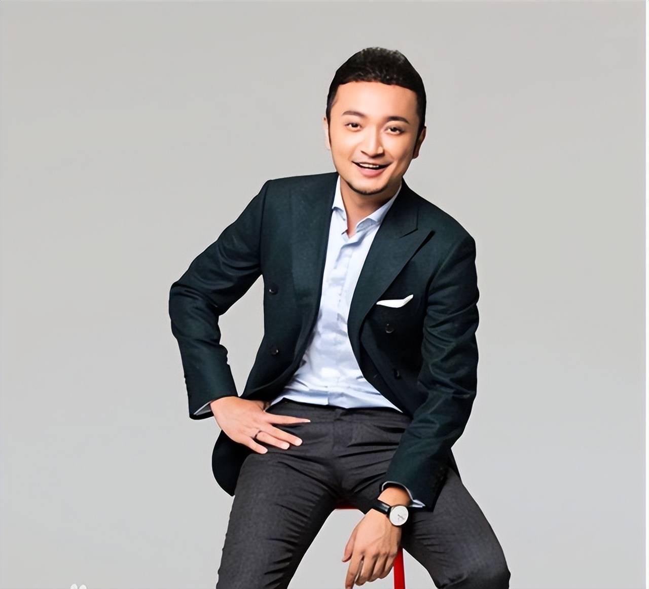 尼格买提:我30岁娶帕夏古丽,结婚9年没有孩子,风光背后有泪水