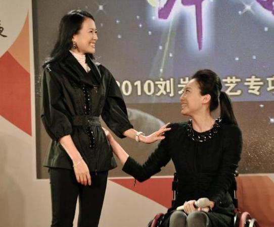 郎昆为她抛弃妻子马艳丽,5年后一瘫痪一患癌,皆是因果报应?