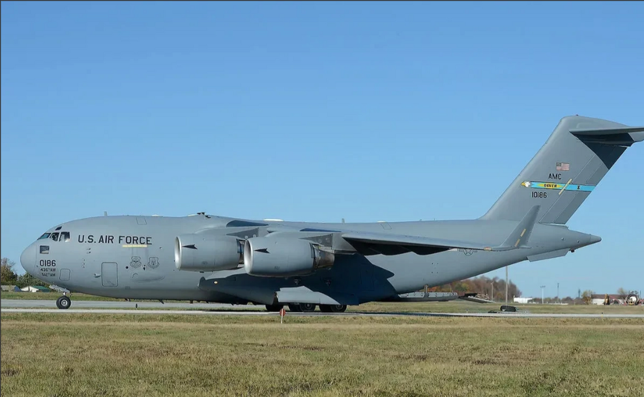 c17a大型运输机图片