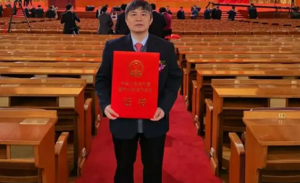 贵州大学校长宋宝安:做国际前沿学术研究,建世界水平研究型大学