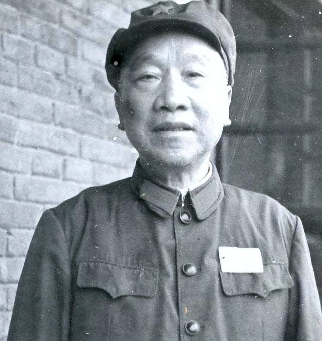 1982,重庆发现一具戴脚镣的遗骸,竟是失踪48年的红军战士!