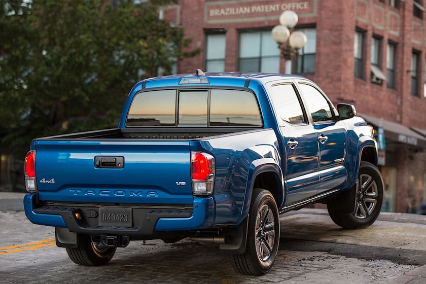 全新 2024 年丰田塔科马将配备可拆卸尾门扬声器