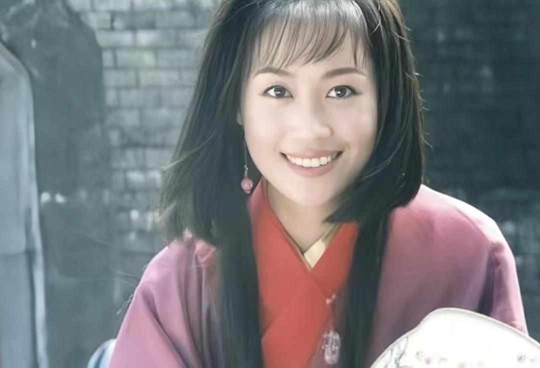 "祝英台"梁小冰:不傍大款,不嫁豪门,与马文才结婚23年惹人羡
