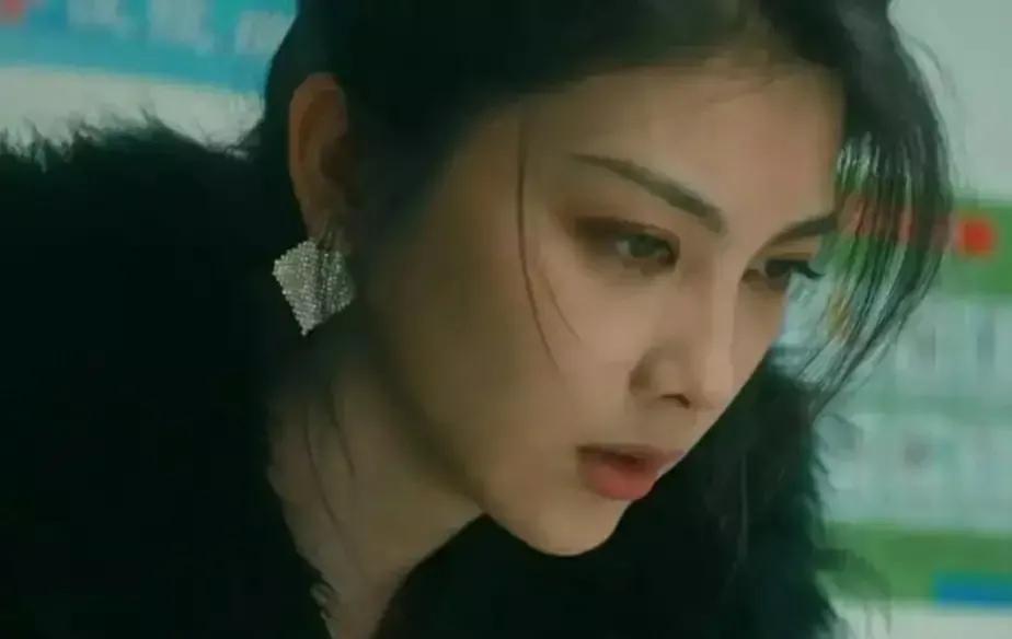 女演员的长相有多重要看他是谁里王伊瑶和郑水晶就知道了