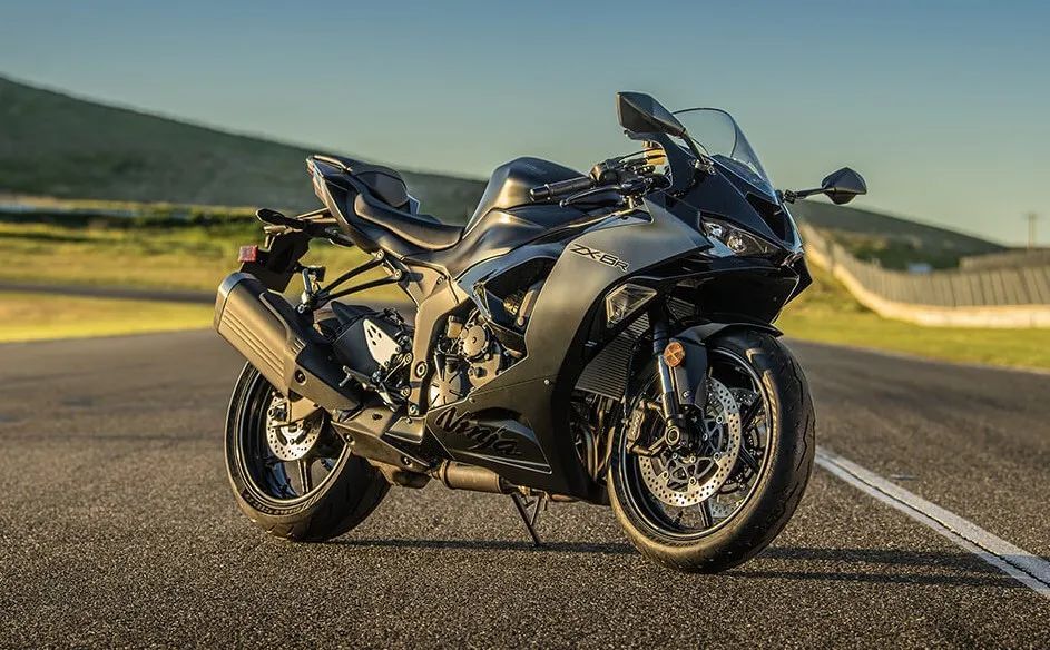 改头换面!新款川崎zx-6r海外上市,售价11299美元起
