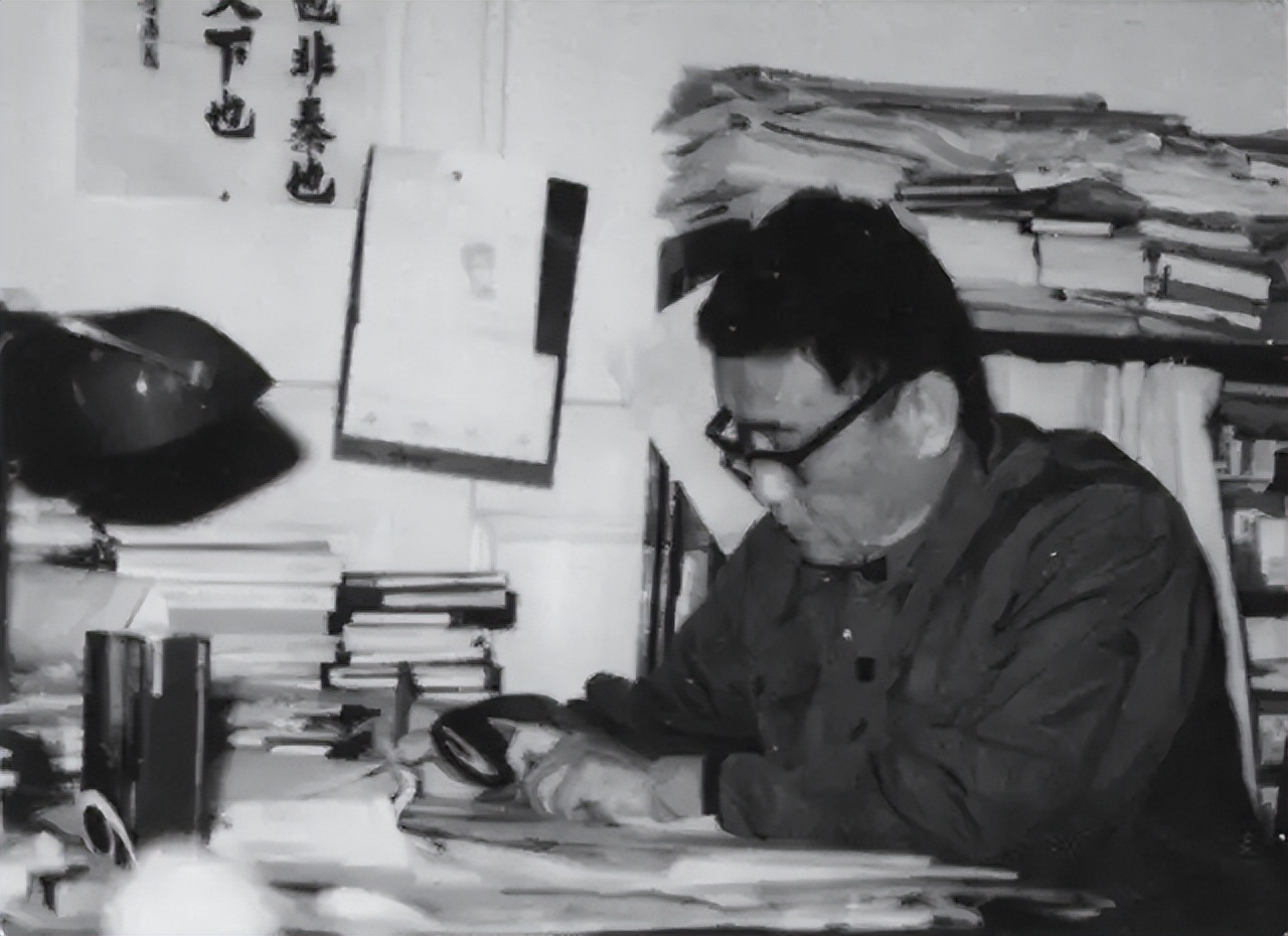 徐运北:原卫生部副部长,曾主政贵州,儿子是保利集团原董事长