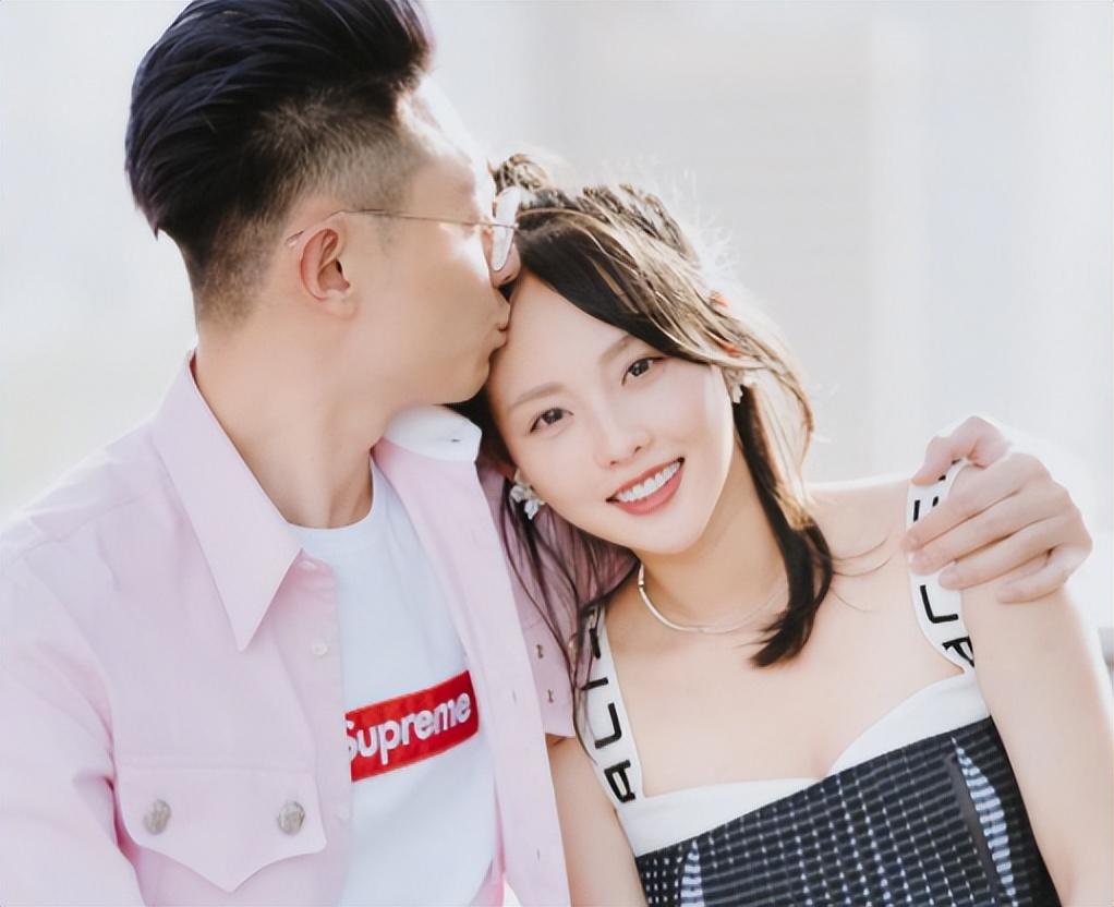 一个不服软,一个不收心,张嘉倪和买超的8年婚姻,终到了尽头