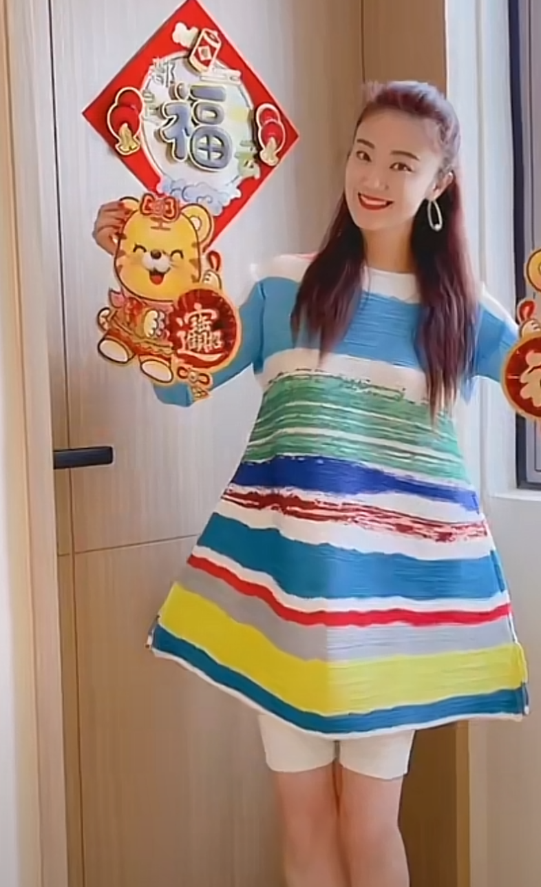 玖月奇迹王小玮被疑怀孕?侧面肚子十分明显,已与王小海离婚4年
