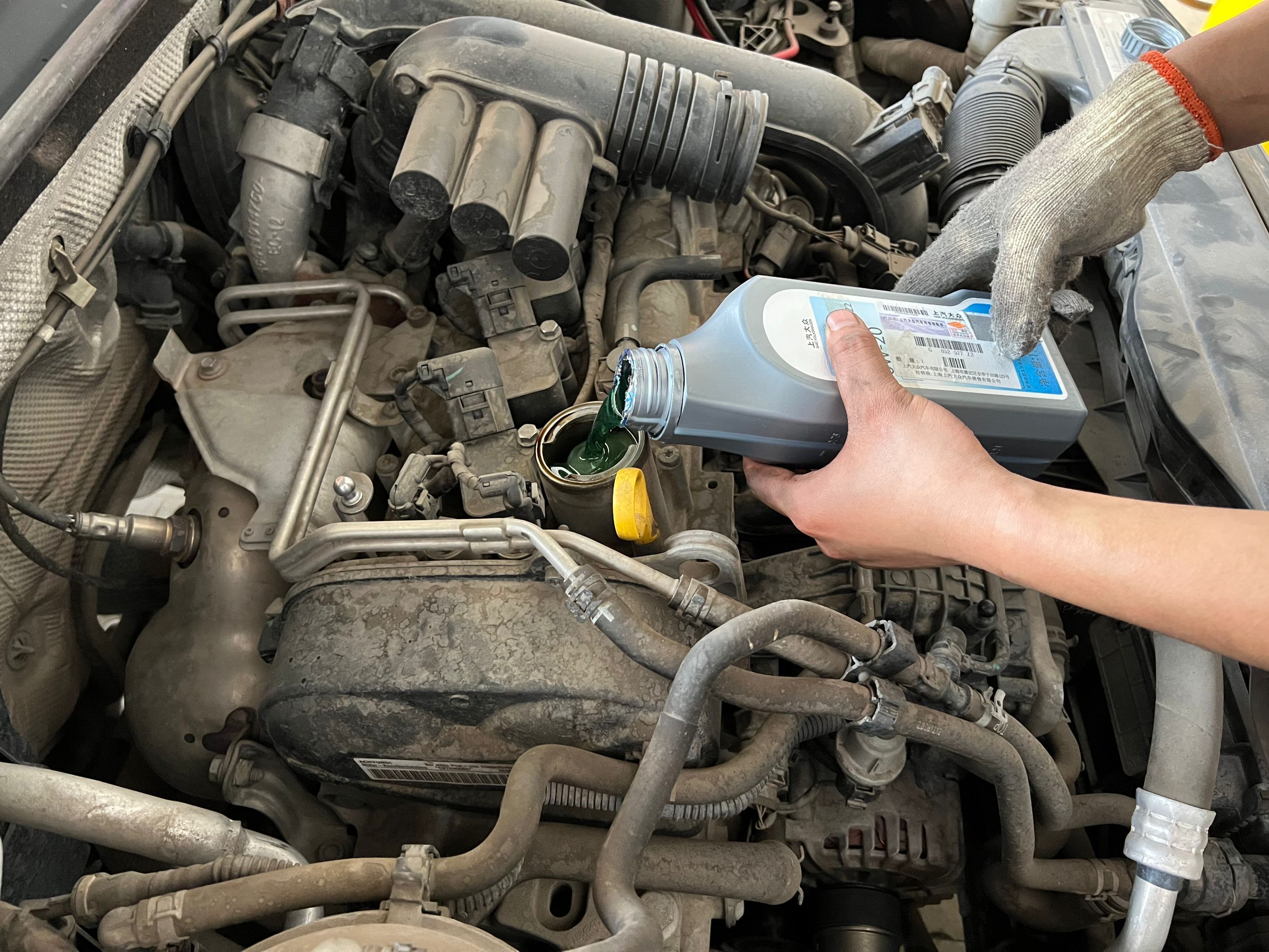 汽油好贵,7代高尔夫做保养能降油耗你信不信,不降油耗你打我!