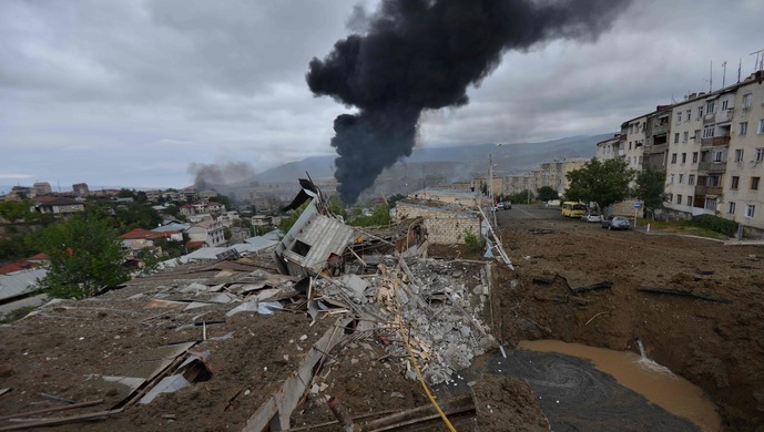 惨烈!阿塞拜疆部队撤退时遭导弹锁定轰炸