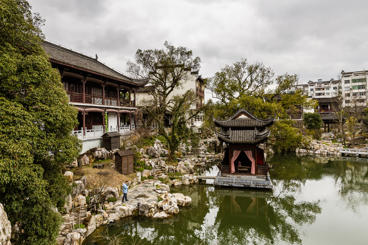 運營方債務纏身,江西