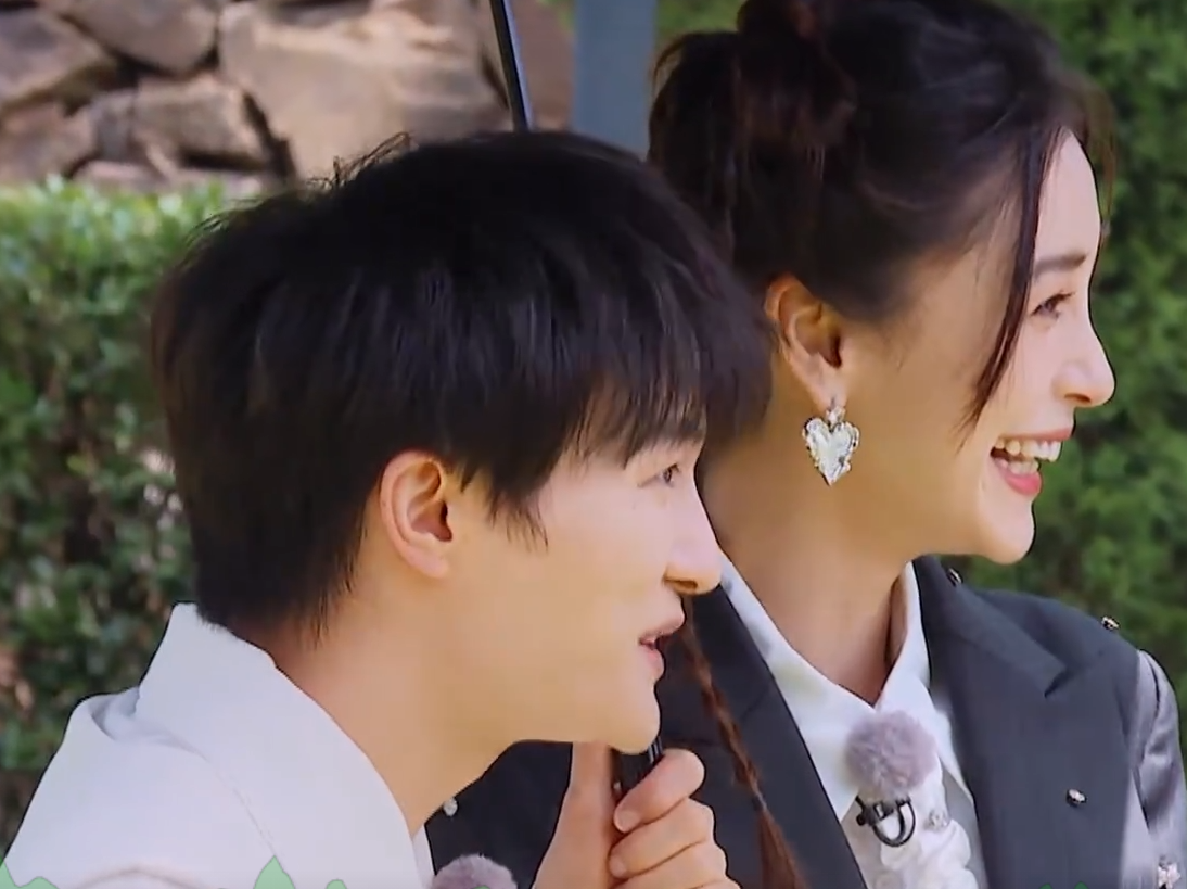 同是歌手,对比周深,张碧晨,胡彦斌在综艺中的表现,差距太大了