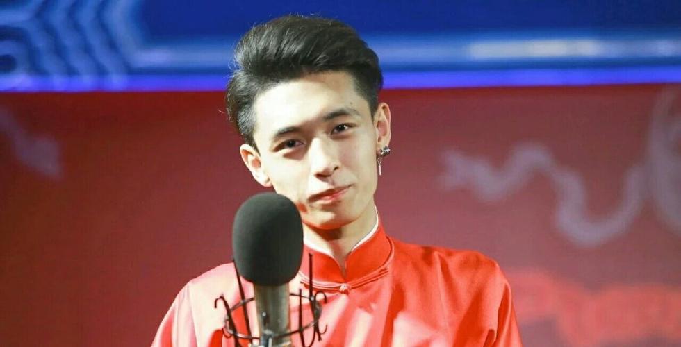 秦霄贤家酒店叫什么