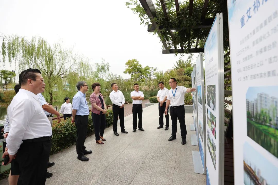 上海市建设交通工作党委书记王醇晨调研考察中建八局重固镇新型城镇化