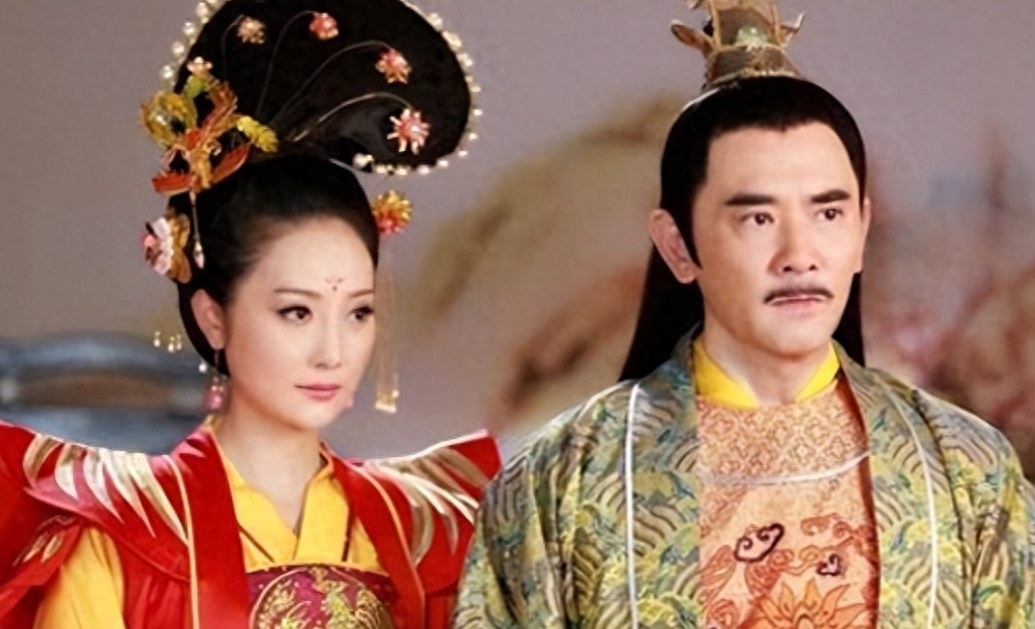 武则天死后上官婉儿成了李显嫔妃为何还敢跟武三思勾搭成奸