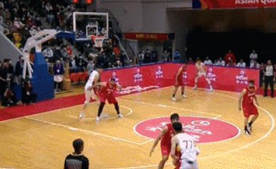 赵继伟组织能力评价_崔永熙在cba范围拼完美球员：球商赵继伟 控球郭艾伦 颜值胡_中国男篮世预赛崔永熙表现