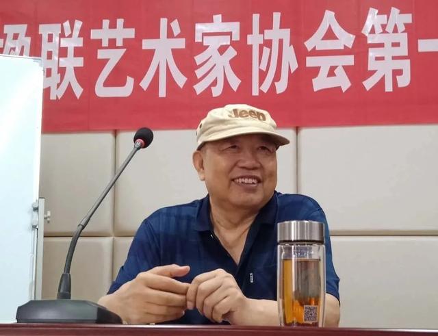 张振庆,徐慧新书发布会在大官庄楹联创作基地举行何树华老师主持