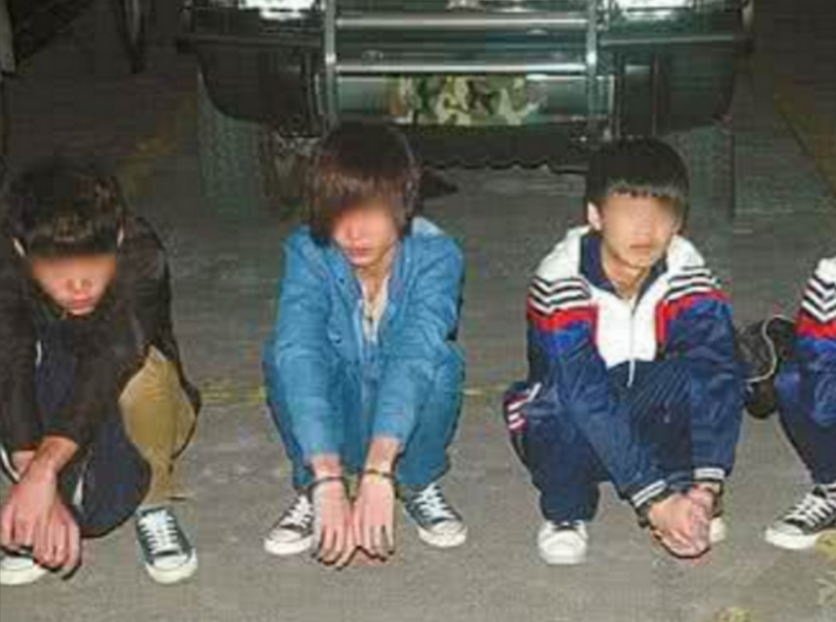 丛飞妻子邢丹:丈夫病逝5年后被砸身亡,5岁女儿痛哭,千人送别